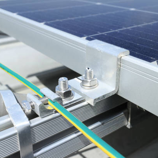 中国の太陽光発電パネルの取り付けブラケットソーラークランプ